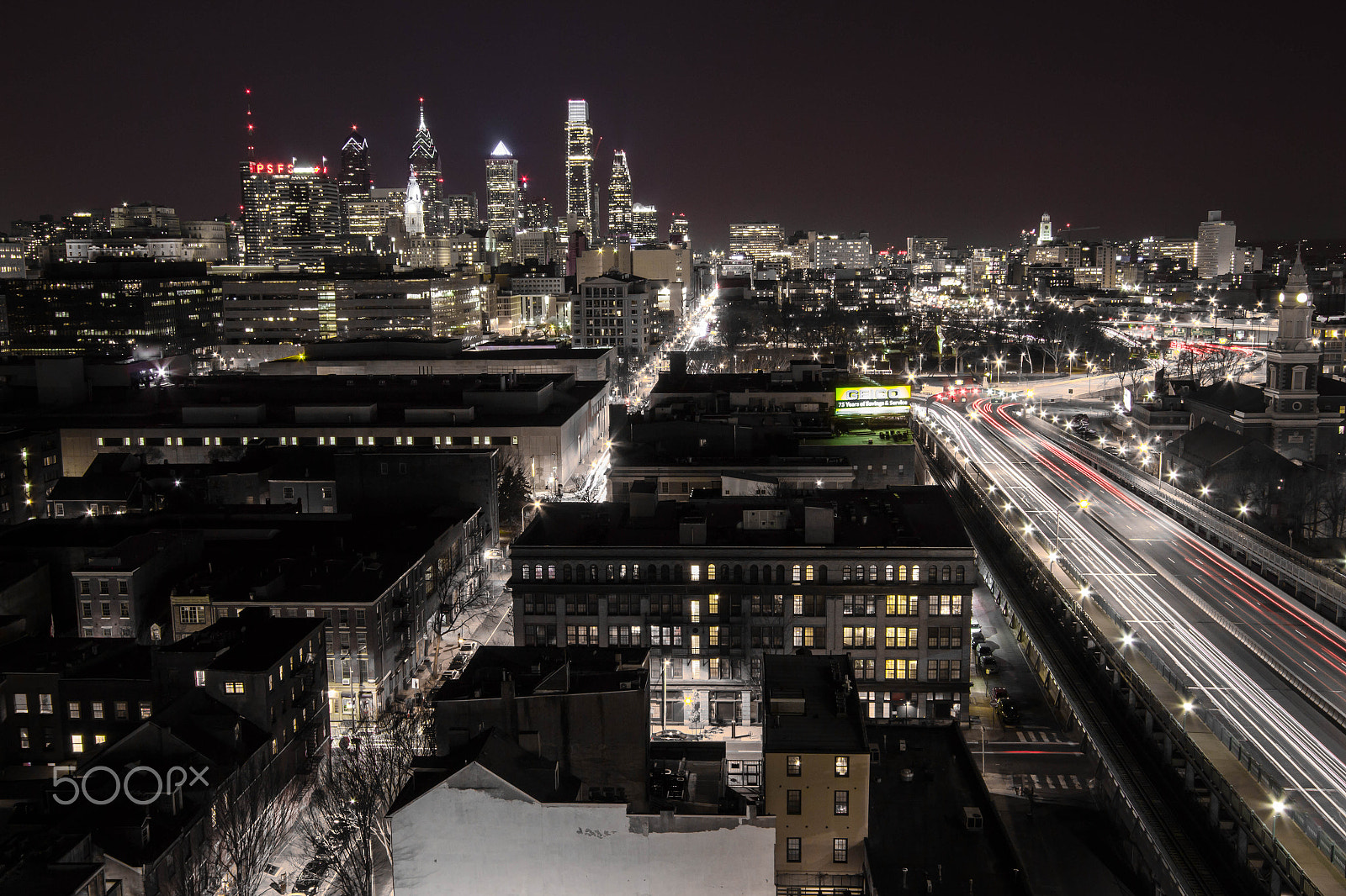 Canon EF-S 10-22mm F3.5-4.5 USM sample photo. Dark cities photography