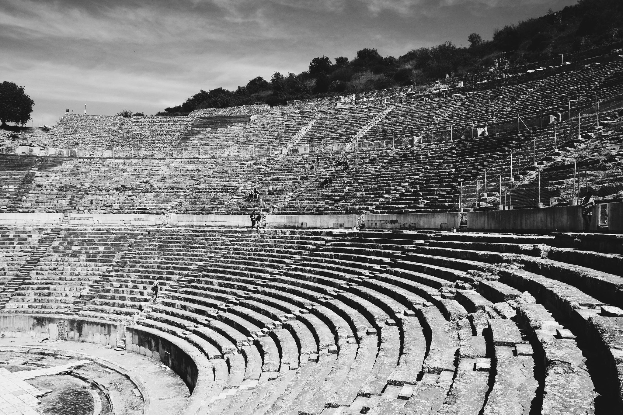 Canon EOS 50D + Sigma 17-70mm F2.8-4 DC Macro OS HSM | C sample photo. Arena / ephesus - İzmir photography