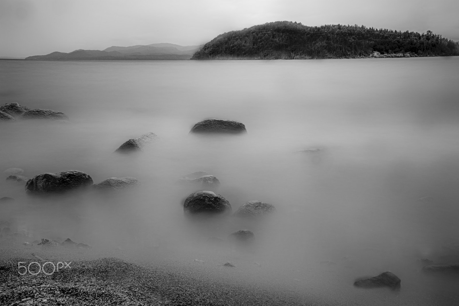 Nikon AF-S Nikkor 24-120mm F4G ED VR sample photo. Nahuel huapi lake photography