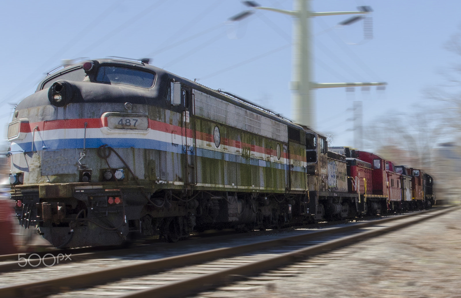 Nikon AF Fisheye-Nikkor 16mm F2.8D sample photo. Amtrak engine moving photography