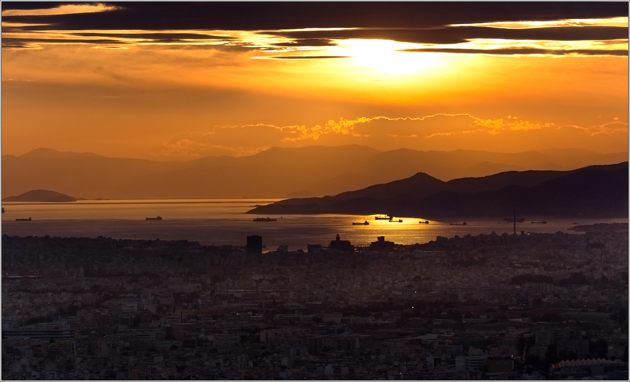 18.00 - 200.00 mm f/3.5 - 5.6 sample photo. Sunset in piraeus, athens photography