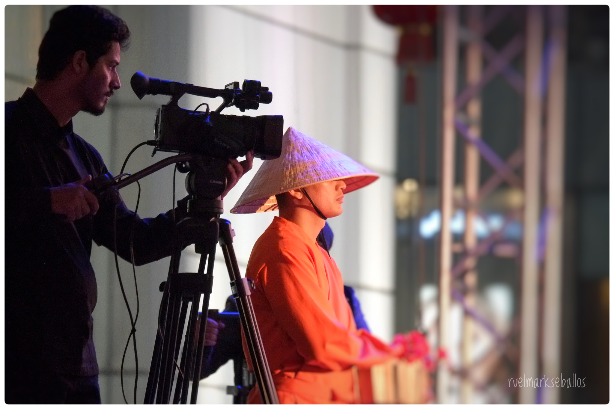 Fujifilm X-E1 + Fujifilm XC 50-230mm F4.5-6.7 OIS sample photo. Chinese new year tradition #lny photography