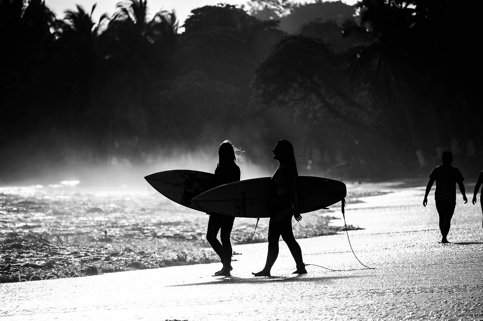 Canon EOS 100D (EOS Rebel SL1 / EOS Kiss X7) sample photo. Surfer esterillos photography