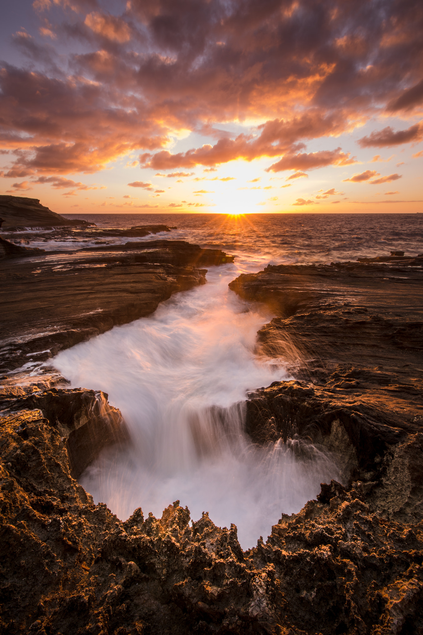 Tamron SP 15-30mm F2.8 Di VC USD sample photo. Sunrise on the seashore photography