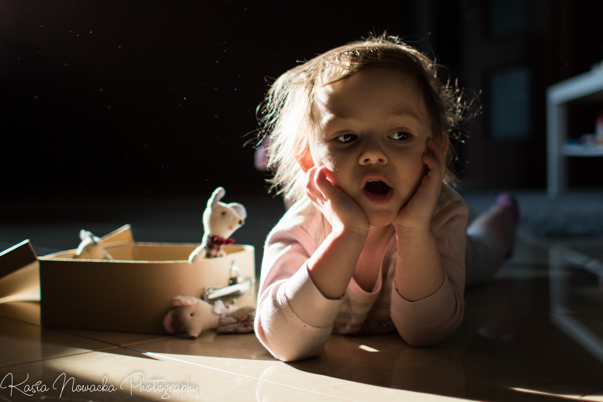 Canon EF 28mm F1.8 USM sample photo. Zamyślona... photography