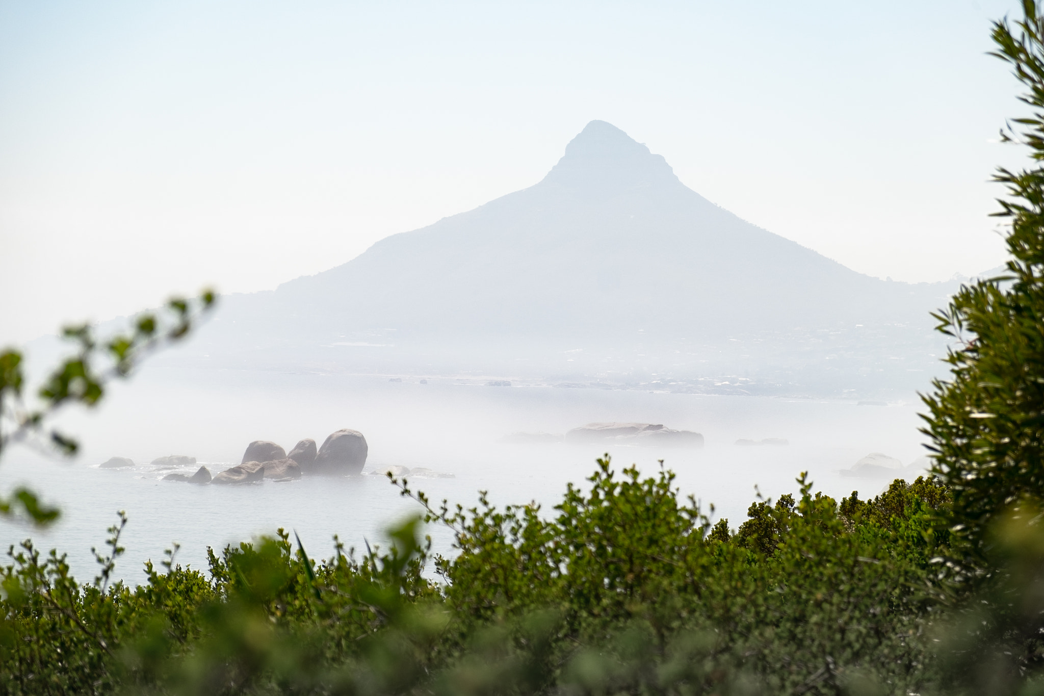 Fujifilm X-E2 + Fujifilm XF 18-55mm F2.8-4 R LM OIS sample photo. Cape town surroundings photography