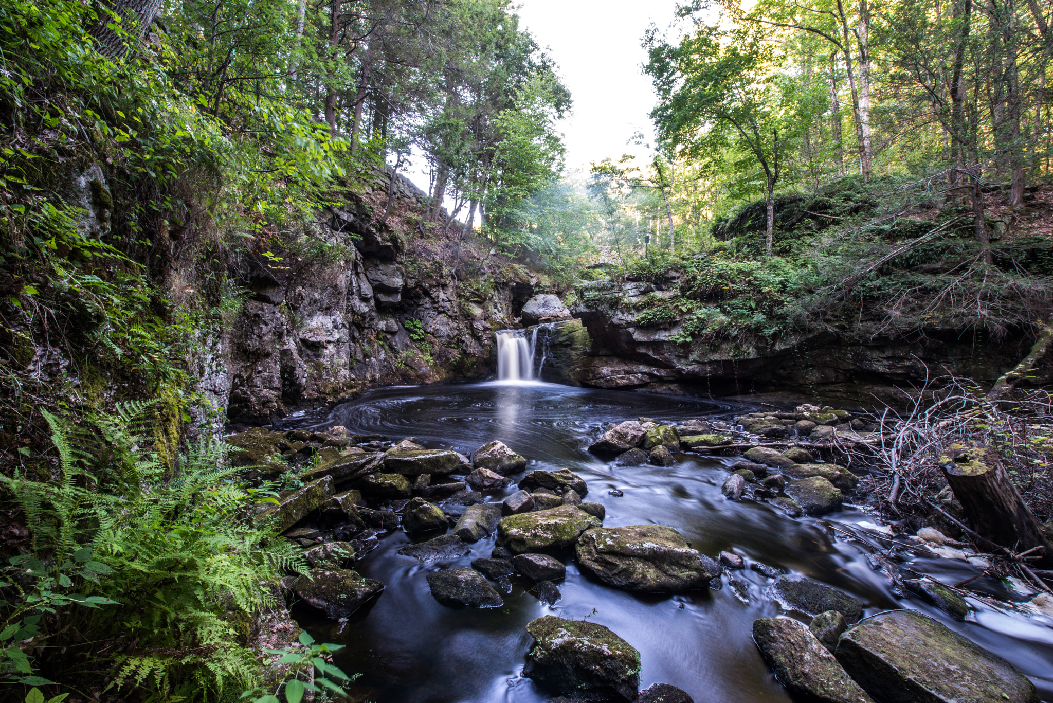 Nikon AF-S Nikkor 14-24mm F2.8G ED sample photo. Fairy pool photography