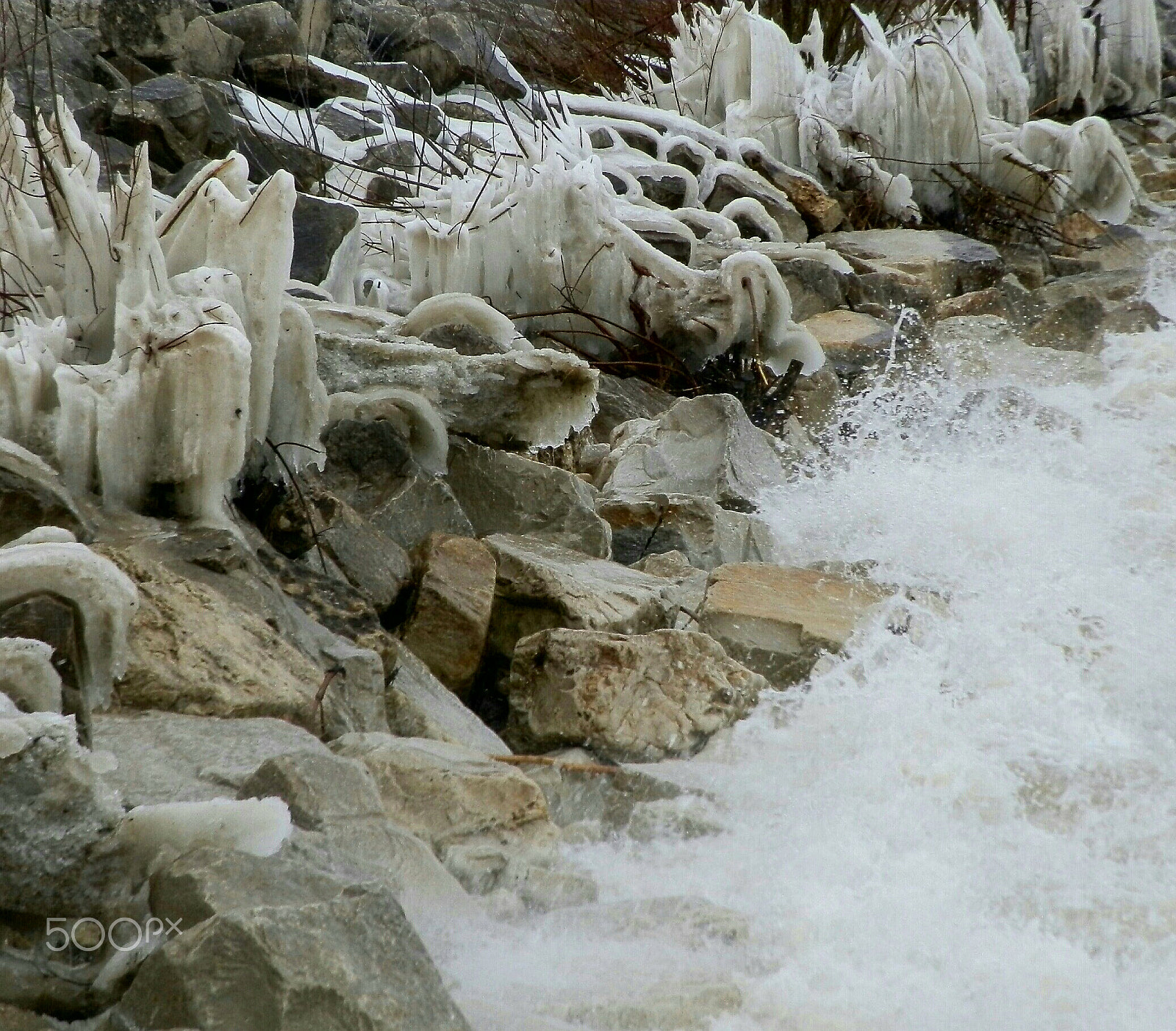 Olympus SP-610UZ sample photo. Frozen beach photography