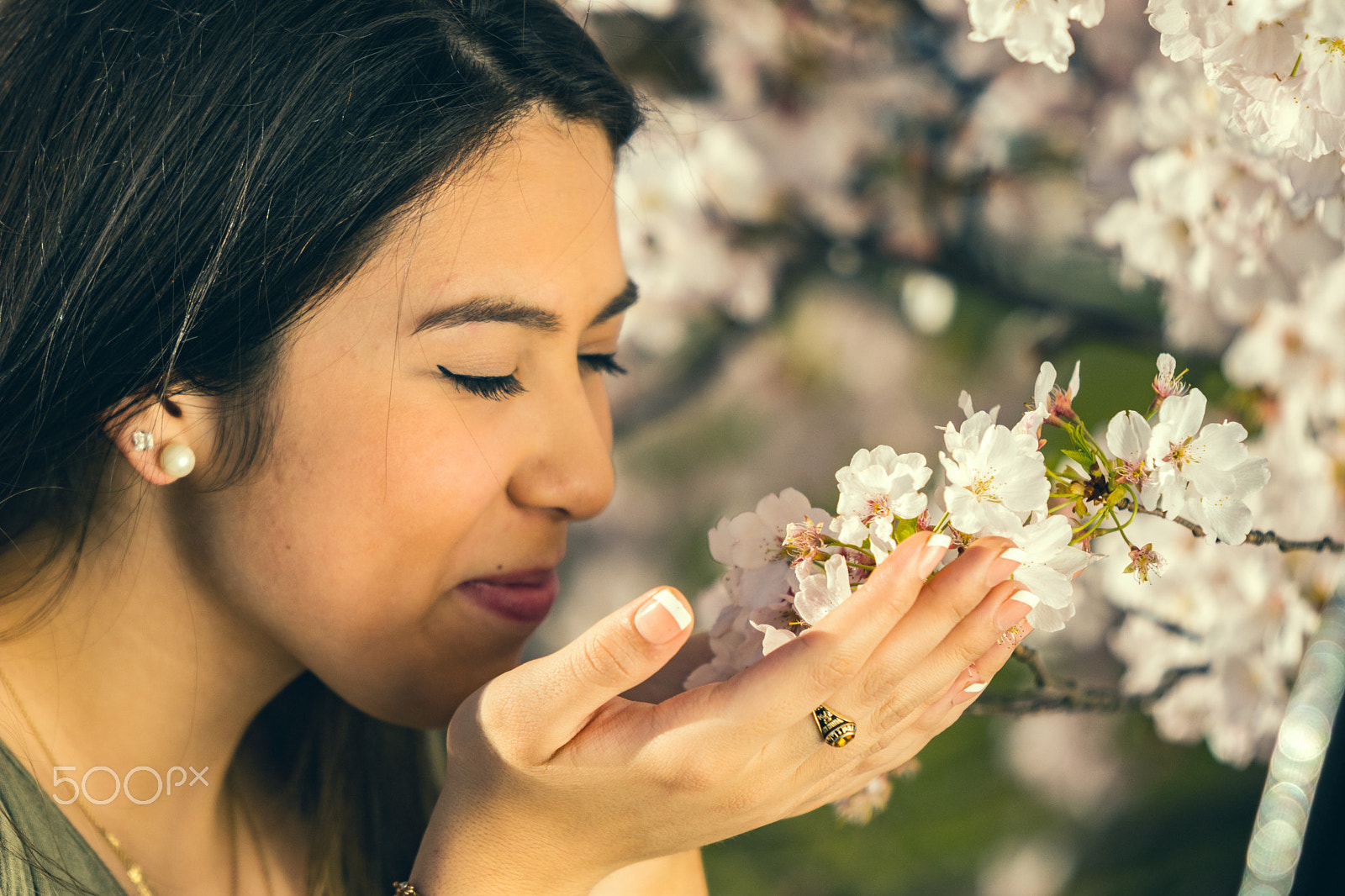 Canon EOS 80D sample photo. Stop and smell the floweres photography