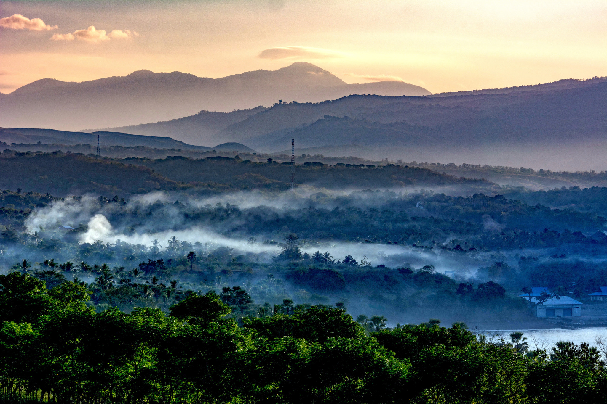 Nikon D7100 sample photo. Misty morning photography