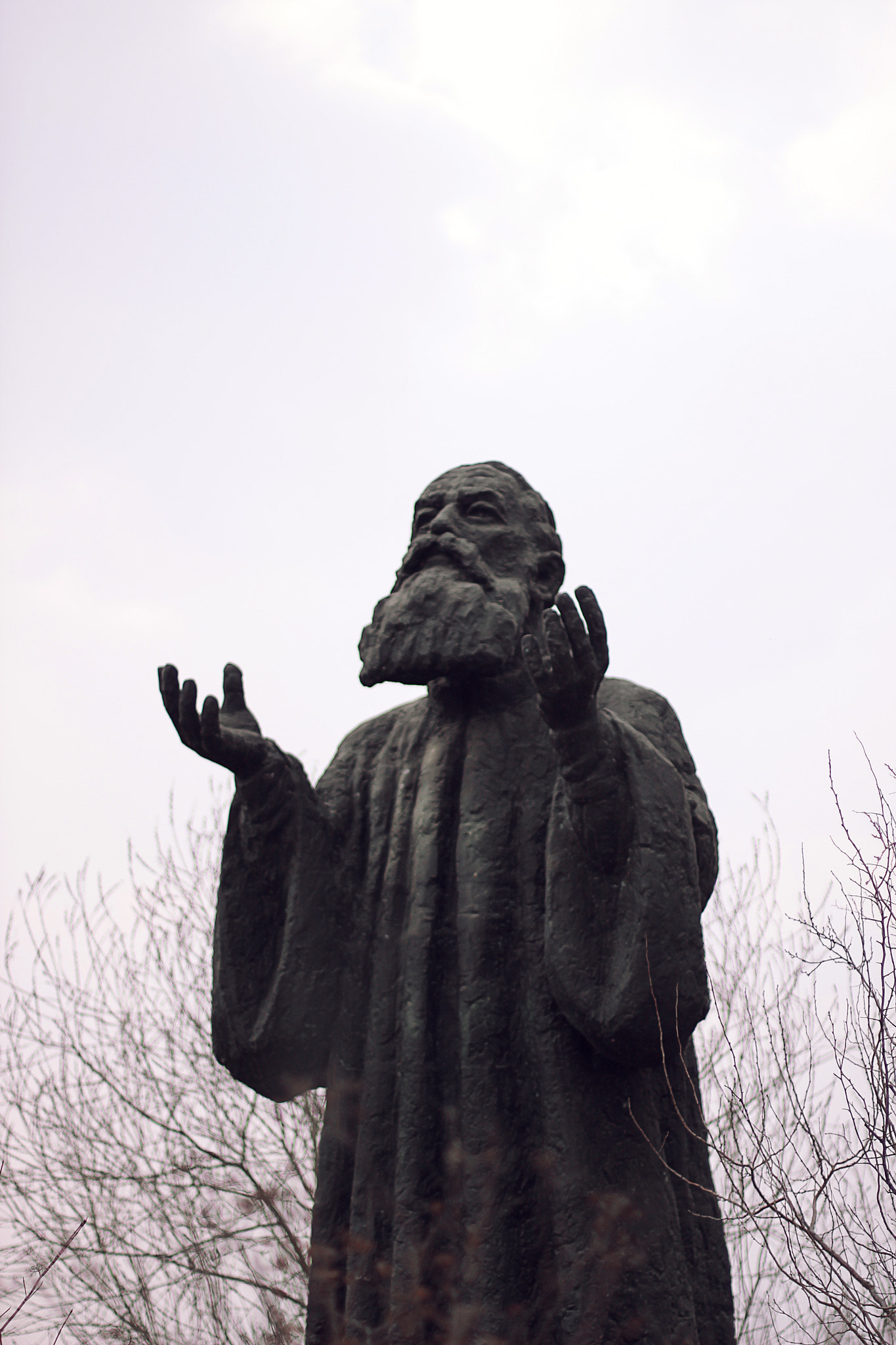 Canon EOS 600D (Rebel EOS T3i / EOS Kiss X5) + Canon EF 50mm F1.4 USM sample photo. Theoldman photography