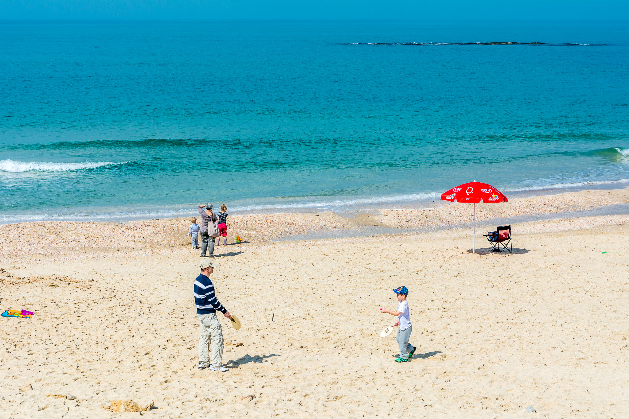 Nikon D7100 sample photo. Family at seashore photography