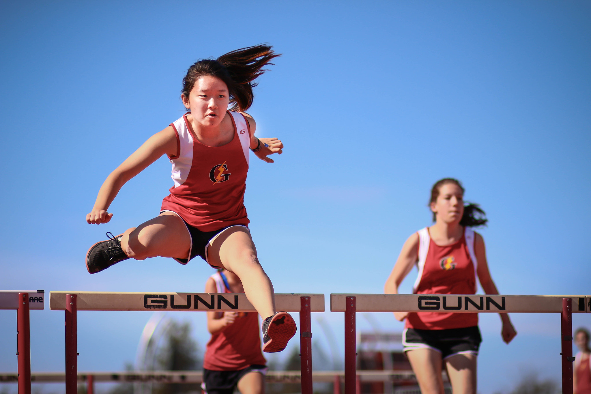 Canon EOS 70D + Canon EF 85mm F1.8 USM sample photo. Hurdling over fears photography