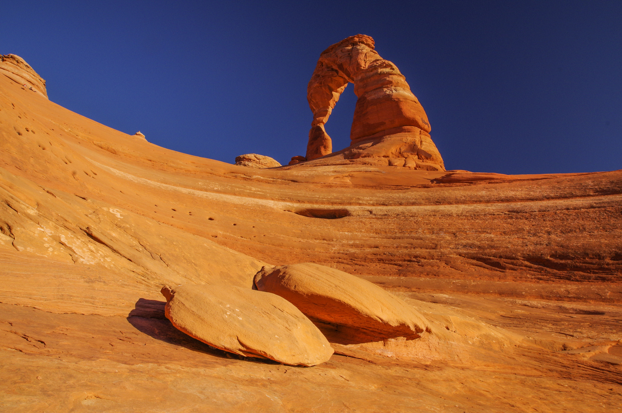 Pentax K-3 sample photo. Delicate arch from below photography