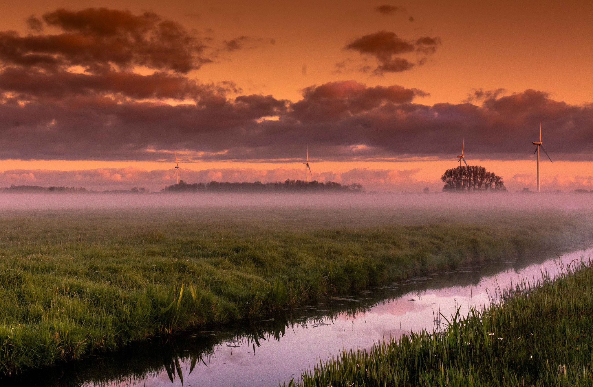 Nikon D7100 + Nikon AF-S DX Nikkor 16-85mm F3.5-5.6G ED VR sample photo. Wind turbines photography