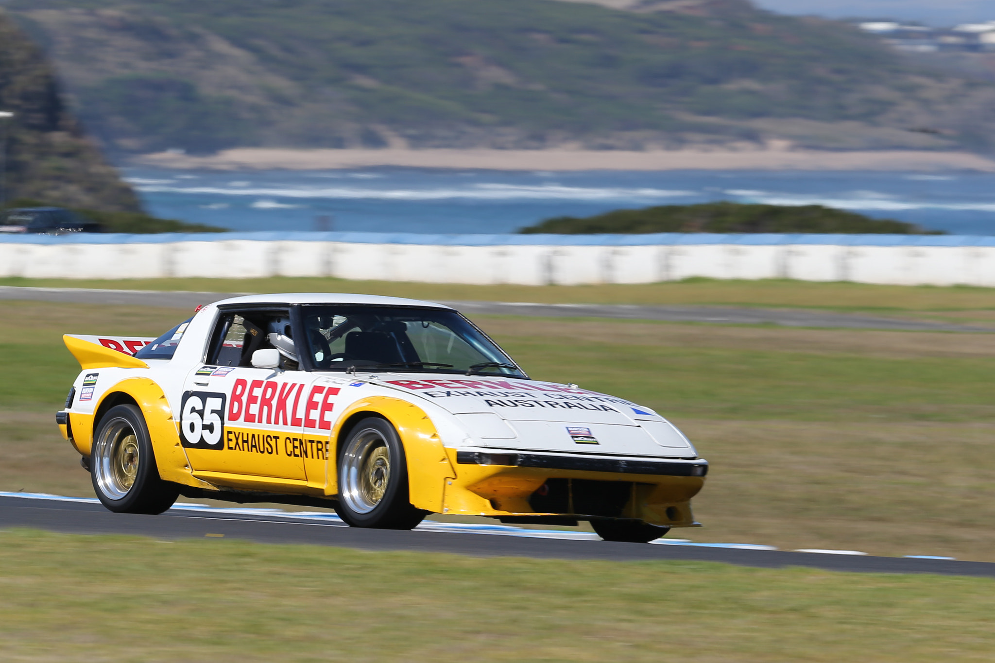 Canon EF 300mm F2.8L IS II USM sample photo. Phillip island classic festival of motorsport photography