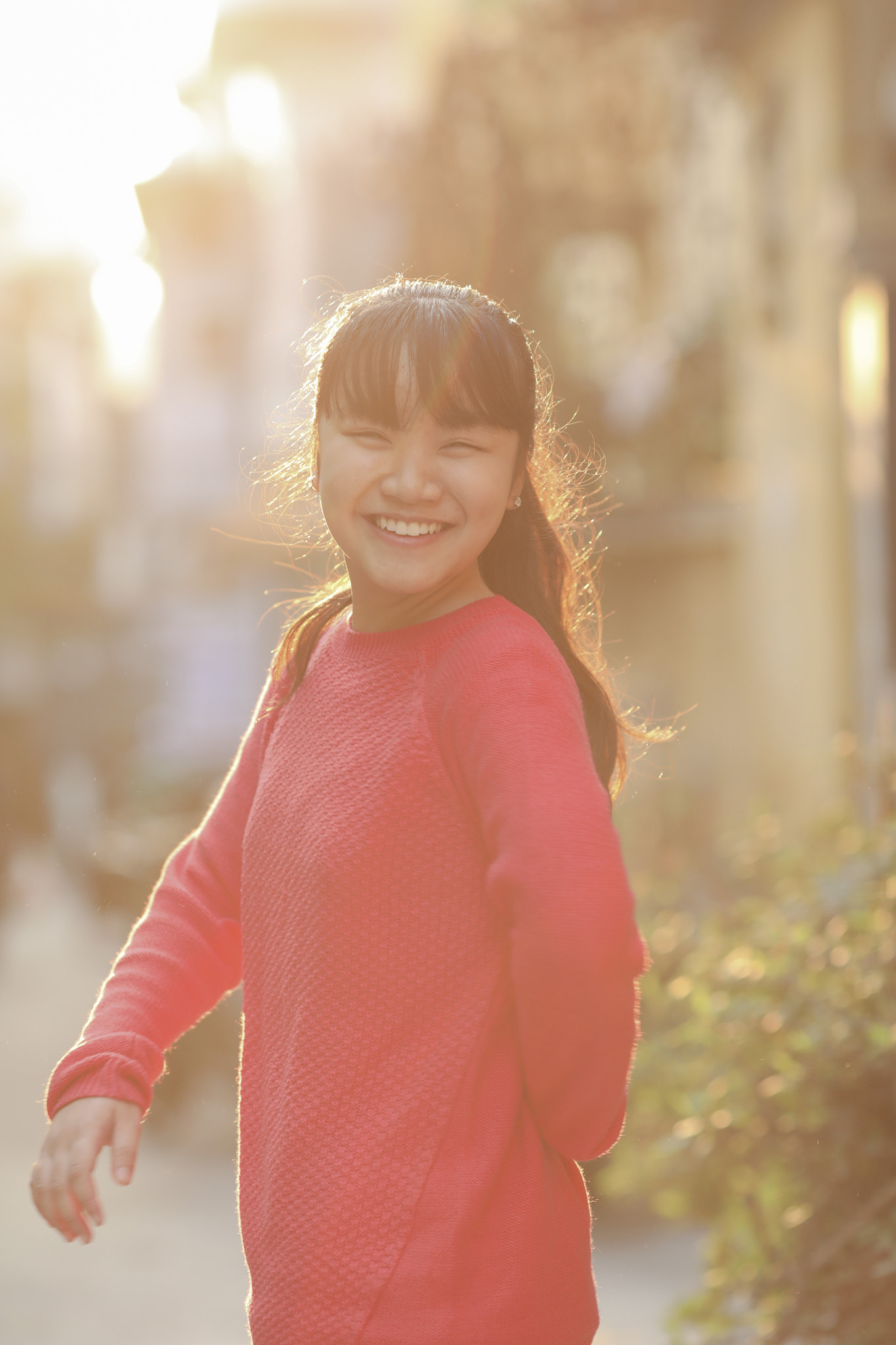 Canon EOS 5D Mark IV + Canon EF 135mm F2L USM sample photo. She photography