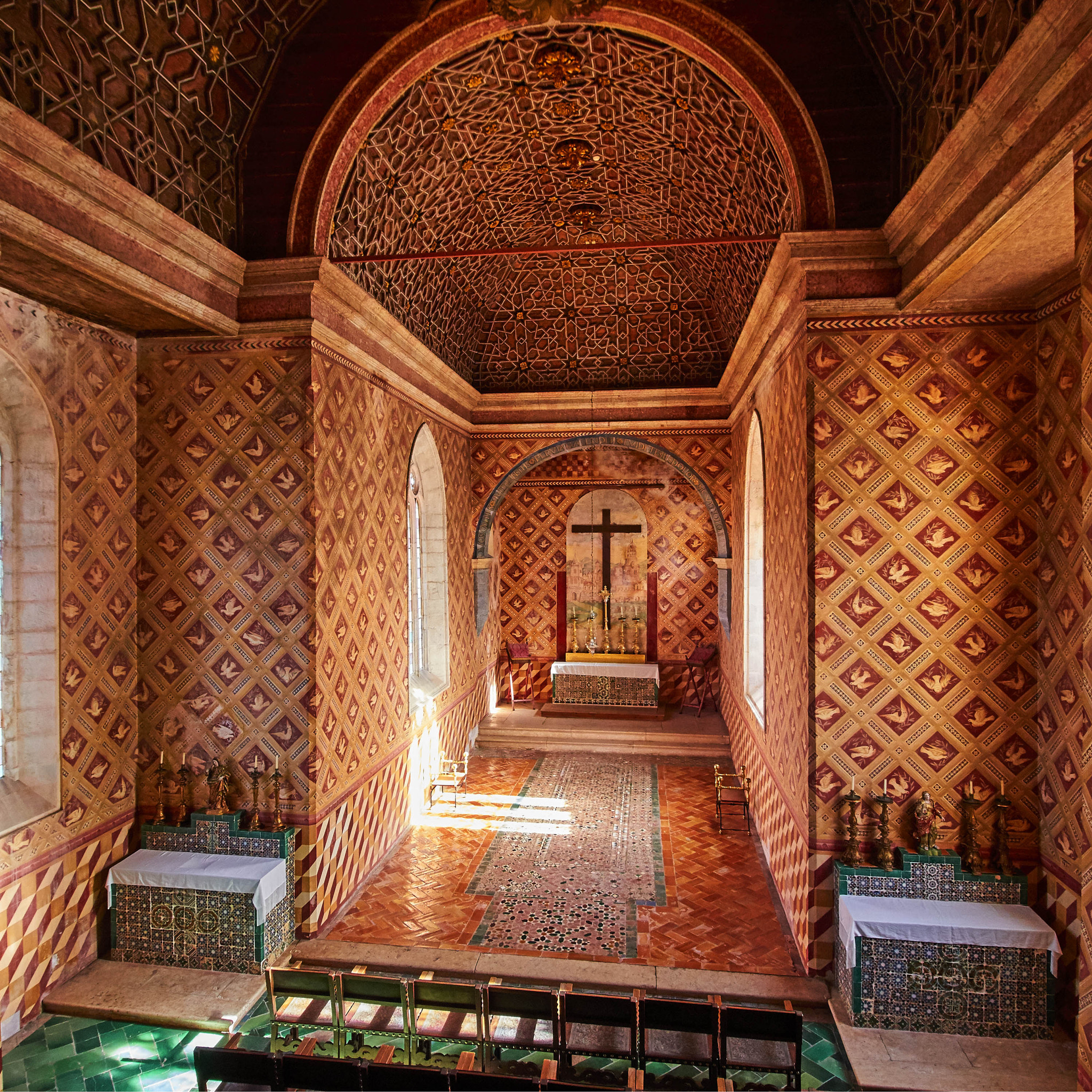 Canon EOS 70D sample photo. Chapel in palace photography