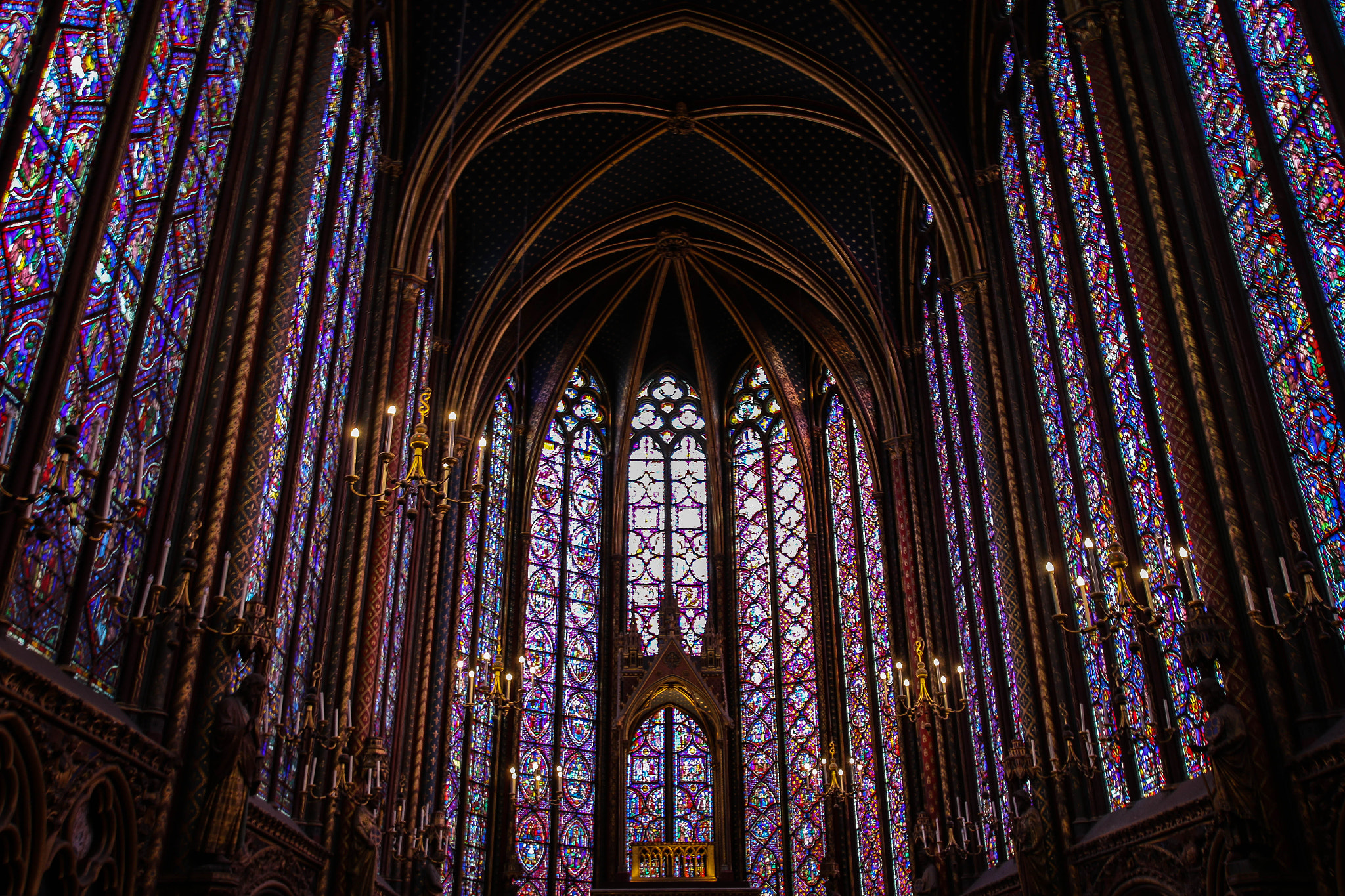Sigma 10-20mm F3.5 EX DC HSM sample photo. Stained glass at sainte-chapelle photography