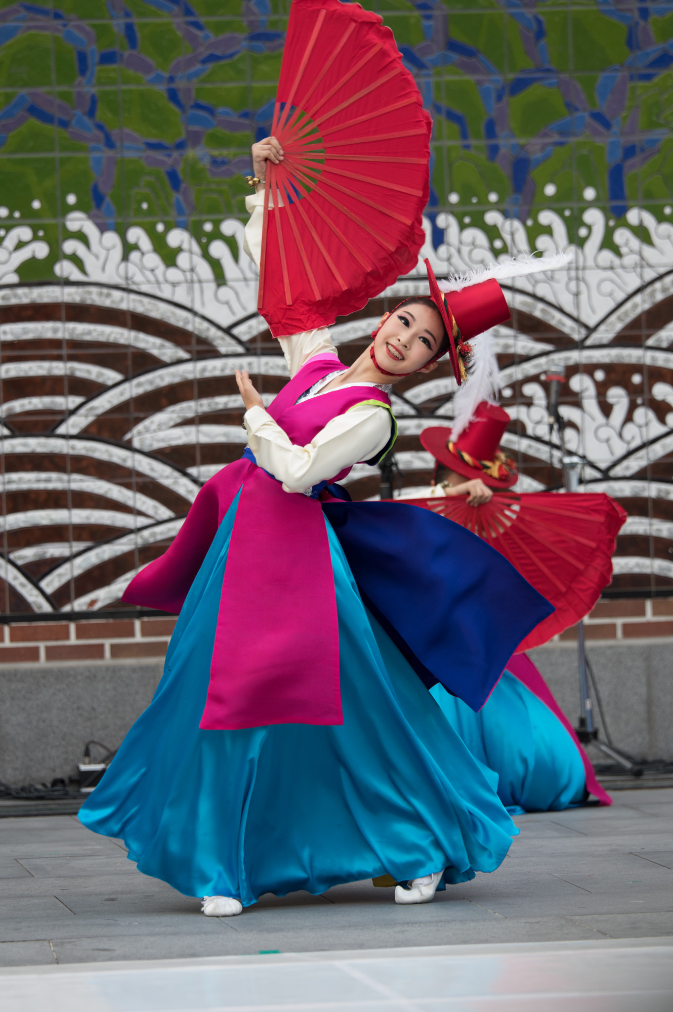 Pentax D FA* 70-200mm F2.8ED DC AW sample photo. Happiness photography