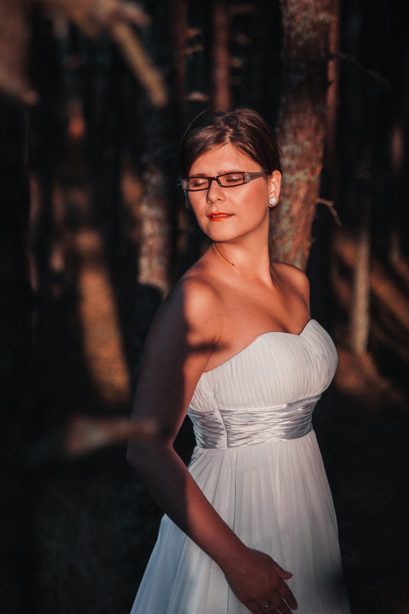 Canon EOS 50D + Sigma 24-70mm F2.8 EX DG Macro sample photo. Bride portrait photography
