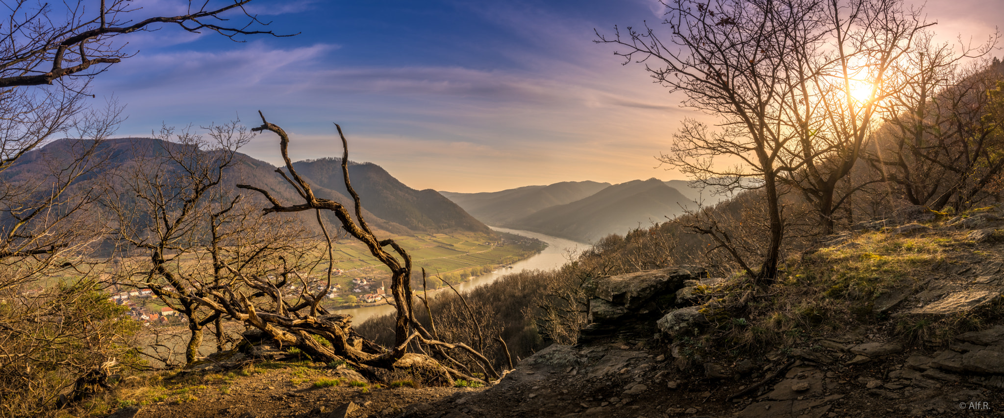 Sony a7R II sample photo. This is the wachau, look down photography
