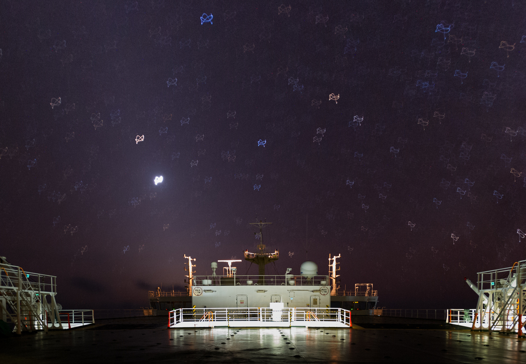 Nikon AF-S Nikkor 17-35mm F2.8D ED-IF sample photo. I'm not drunk i swear! photography