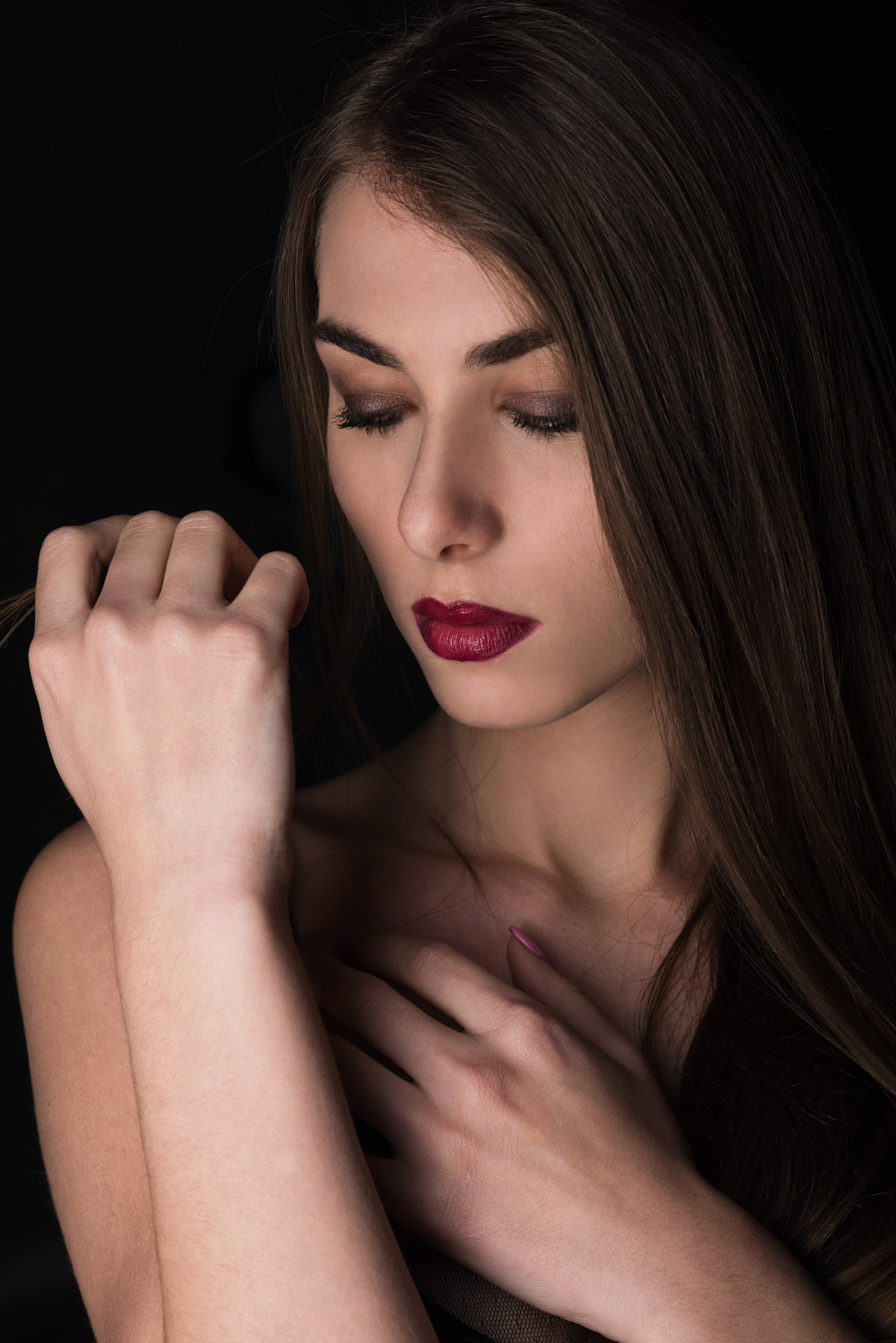 Nikon D610 + Nikon AF Nikkor 85mm F1.8D sample photo. The secret photography