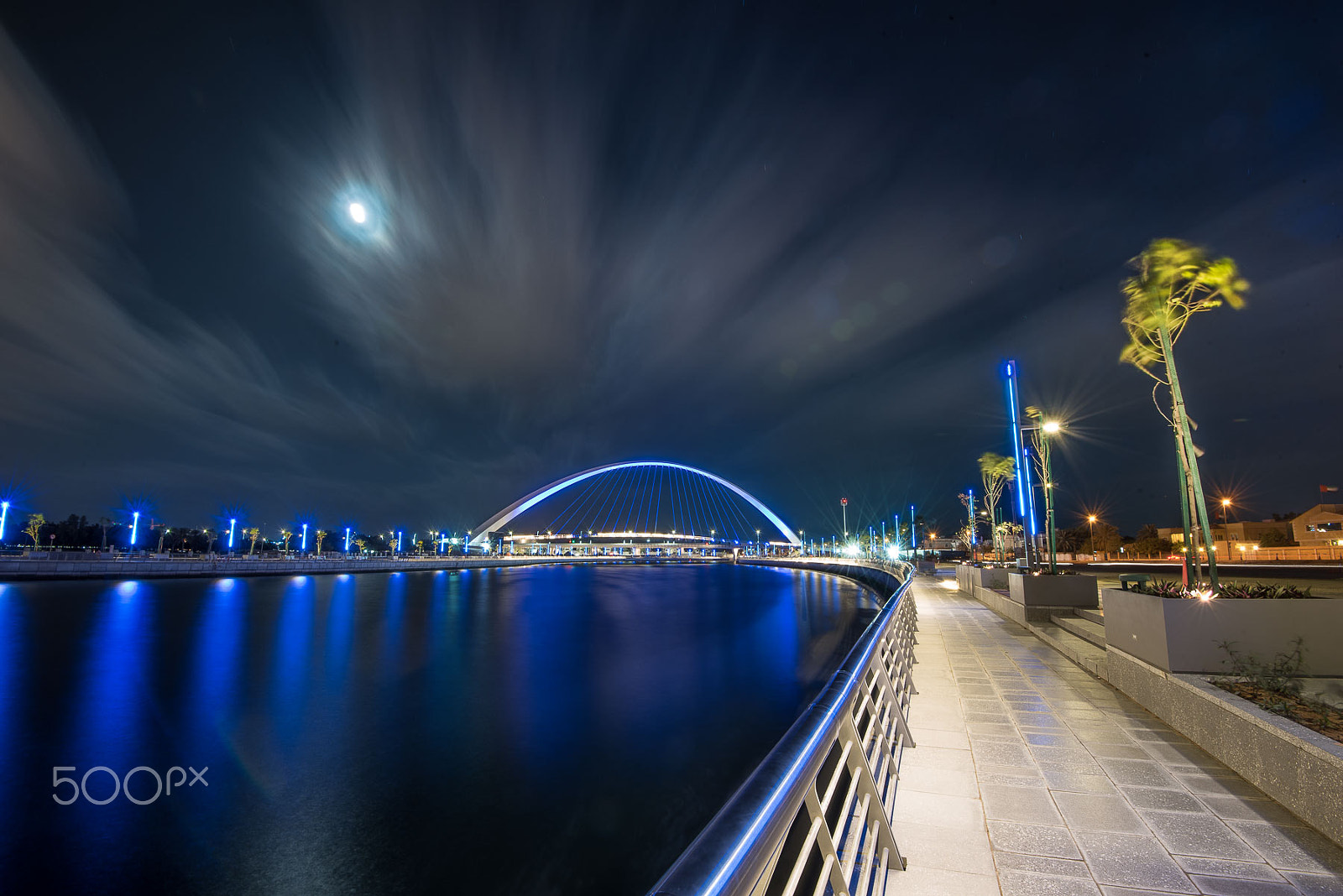 Nikon AF-S Nikkor 16-35mm F4G ED VR sample photo. Water front nights photography