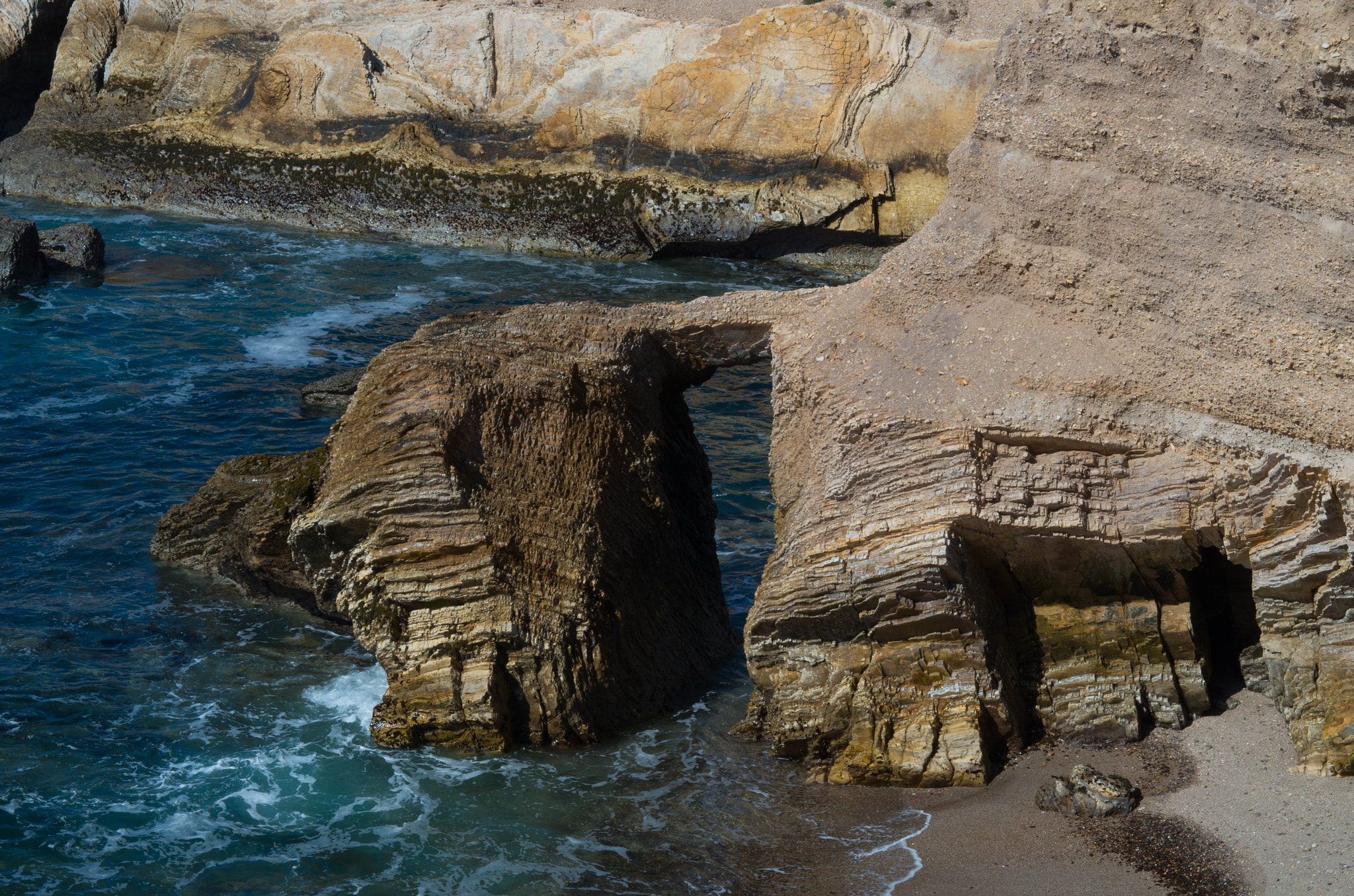 Pentax K-50 + Pentax smc DA 50mm F1.8 sample photo. Arch photography