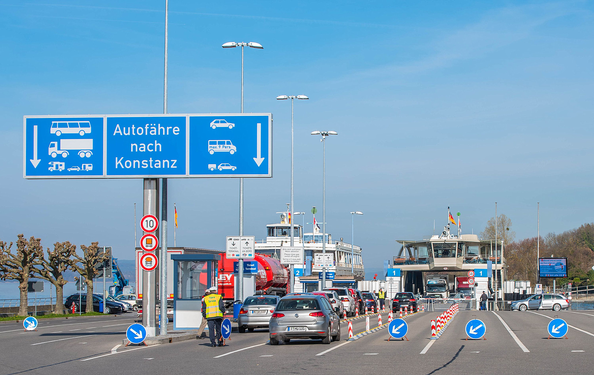 Tamron SP 70-200mm F2.8 Di VC USD sample photo. Ferry service meersburg - constance photography