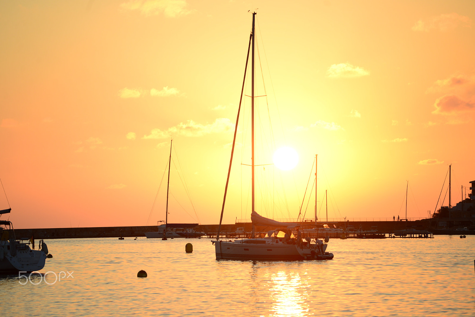 Nikon AF-S Nikkor 70-200mm F4G ED VR sample photo. Majorca sunset photography