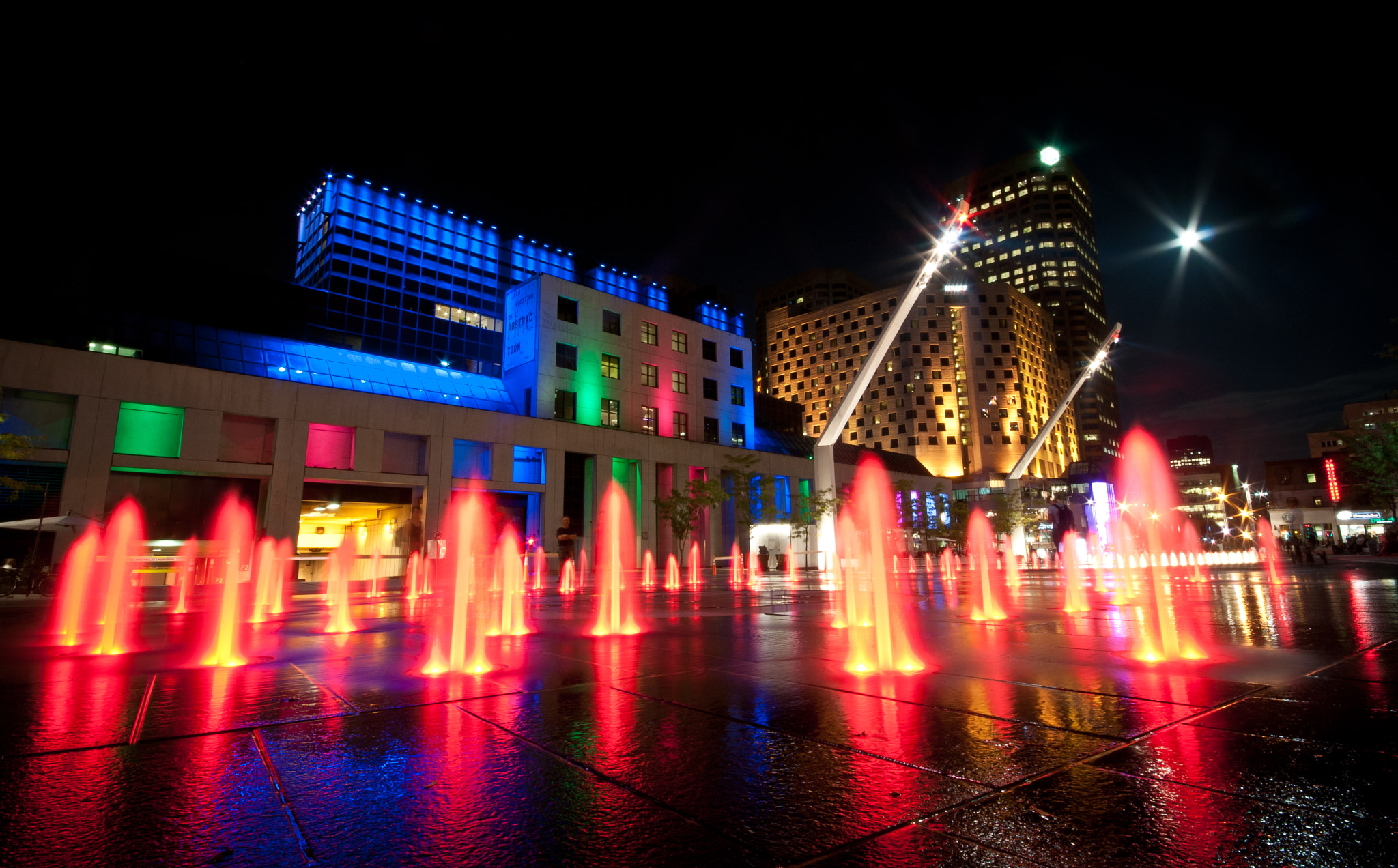 Nikon D300 + Sigma 10-20mm F4-5.6 EX DC HSM sample photo. Ufo montreal photography