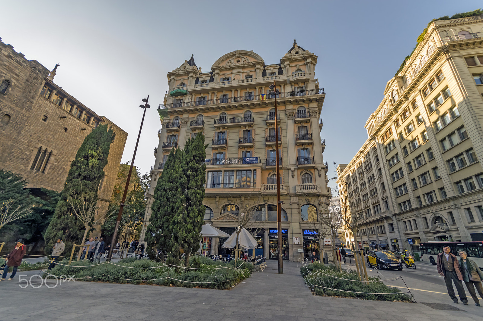 Nikon D3300 + Sigma 10-20mm F4-5.6 EX DC HSM sample photo. Barcelona photography