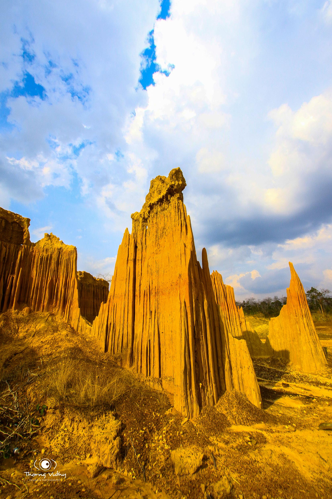 Canon EF-S 10-22mm F3.5-4.5 USM sample photo. Cambodia canyon-land (​ ជ្រោះដីកម្ពុជា​ ) photography