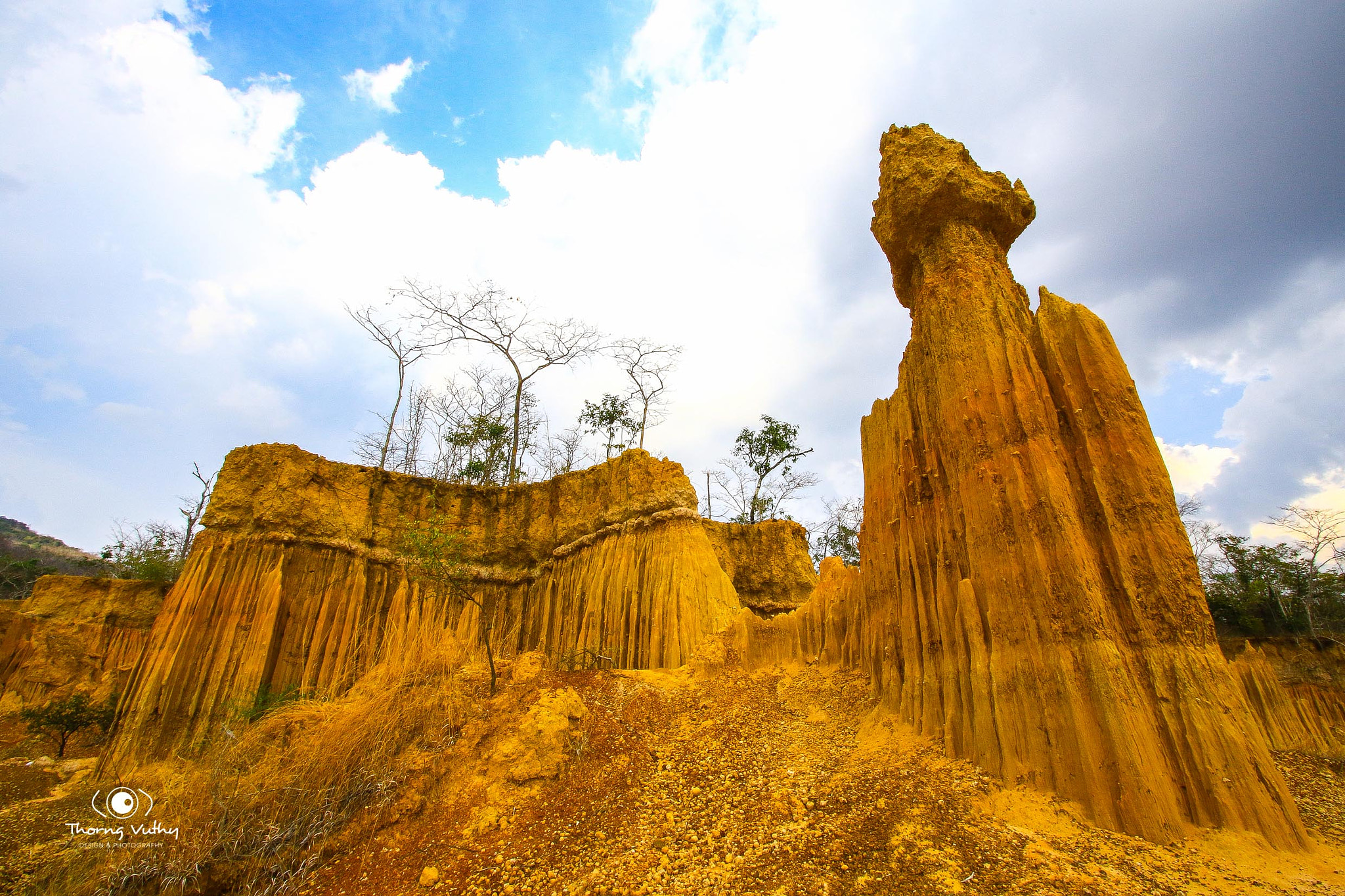 Canon EF-S 10-22mm F3.5-4.5 USM sample photo. Camboda canyon-land (​ ជ្រោះដីកម្ពុជា​ )​ photography