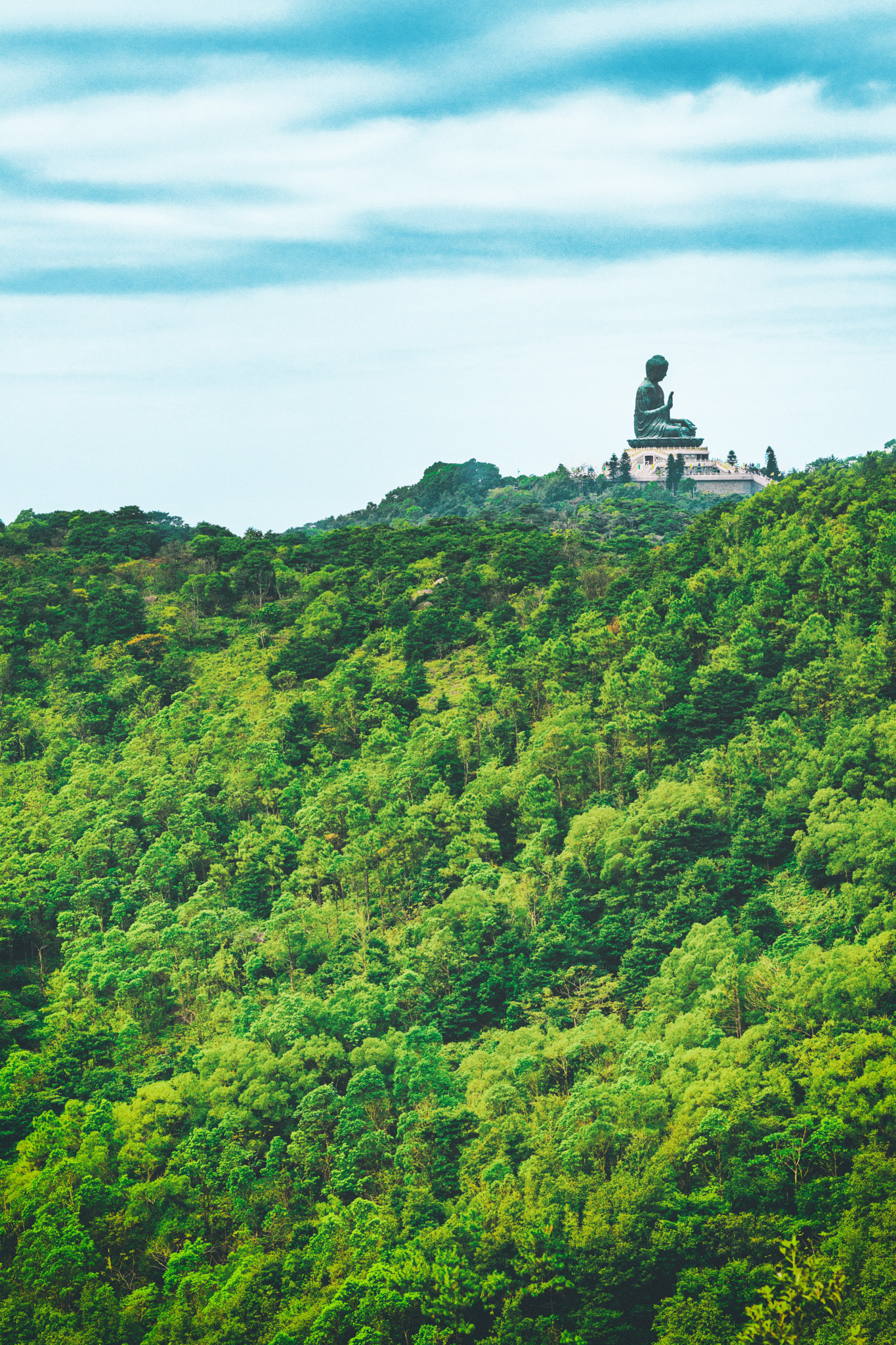 Canon EF 85mm F1.2L II USM sample photo. Buddha on mountain photography