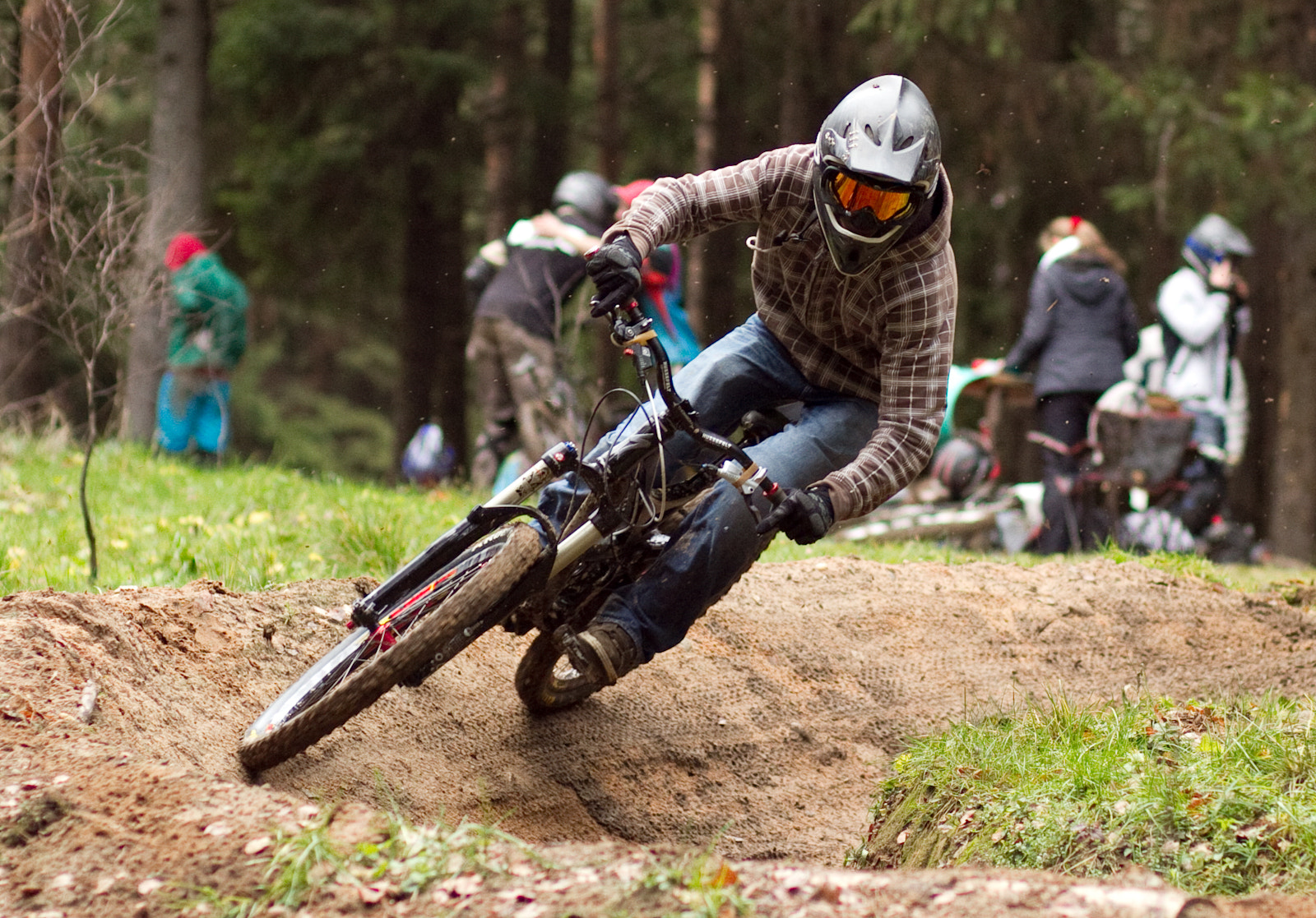 Canon EOS 7D + Canon EF 85mm F1.8 USM sample photo. Some rider photography