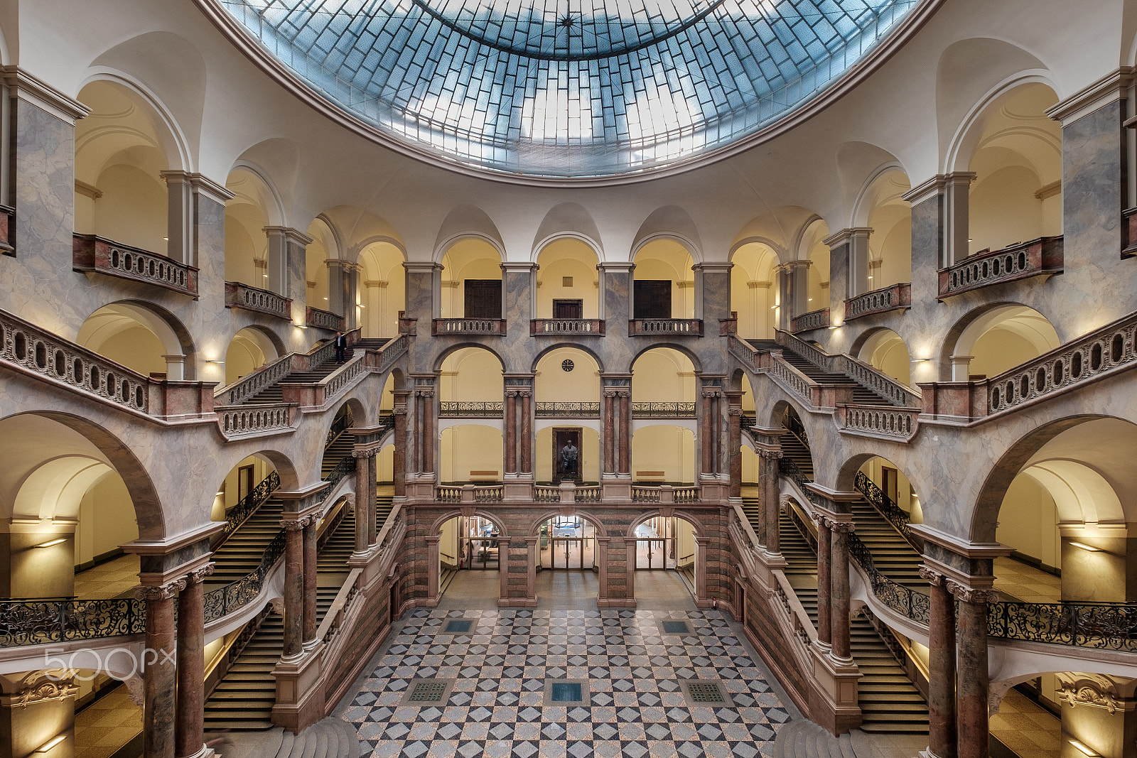 Fujifilm XF 10-24mm F4 R OIS sample photo. Landgericht i in münchen photography