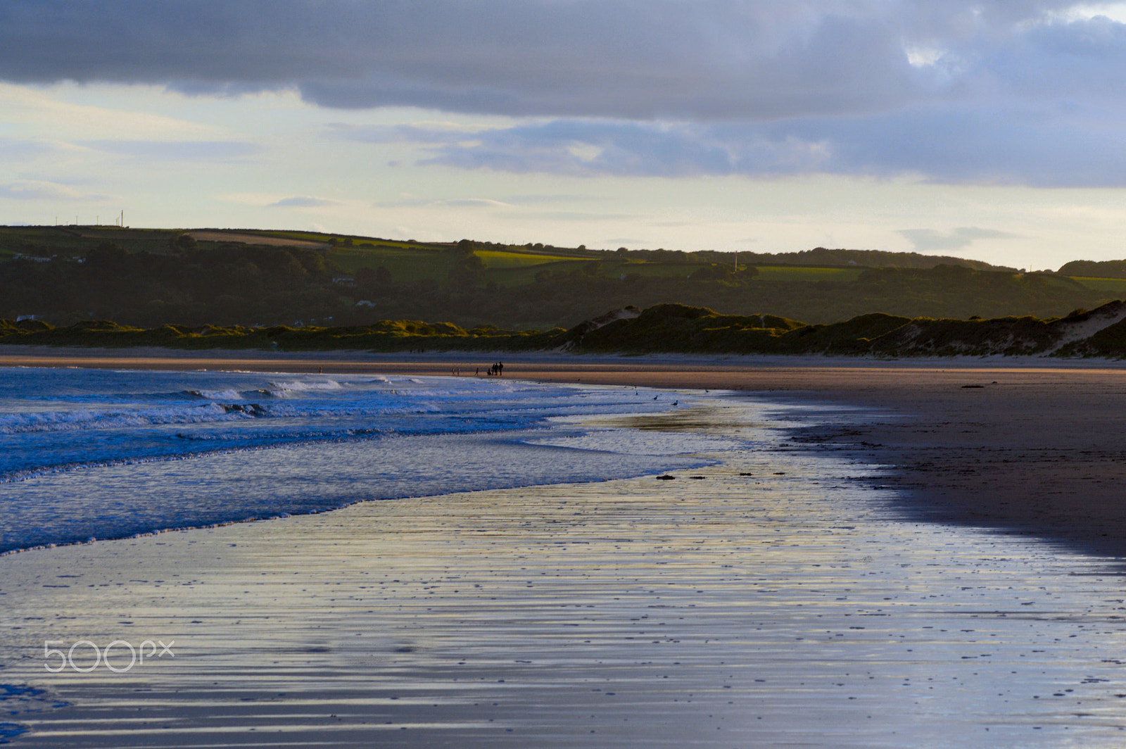 Sigma 70-300mm F4-5.6 APO DG Macro sample photo. Waves at the gower photography