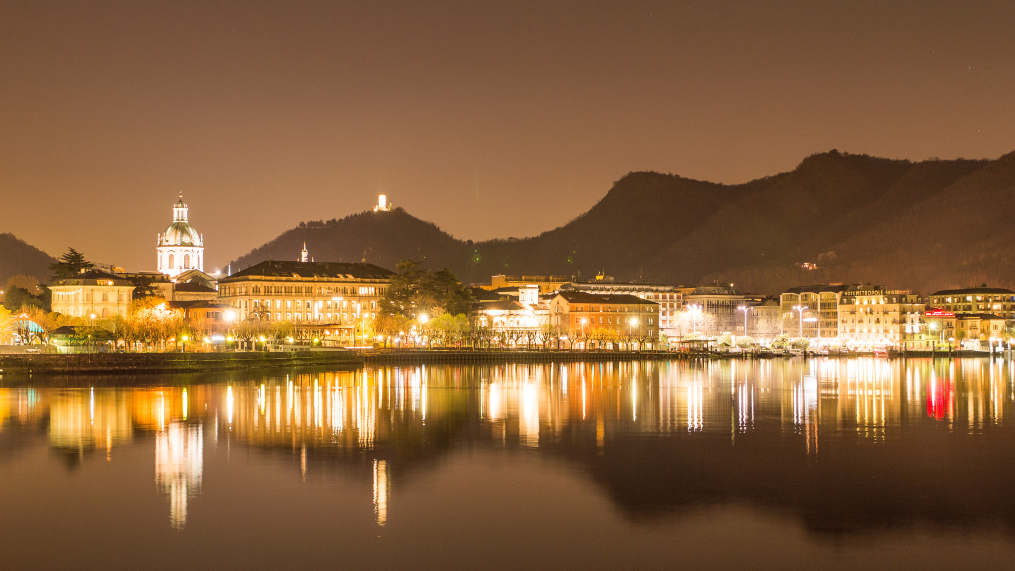Tamron SP 24-70mm F2.8 Di VC USD sample photo. Como by night photography