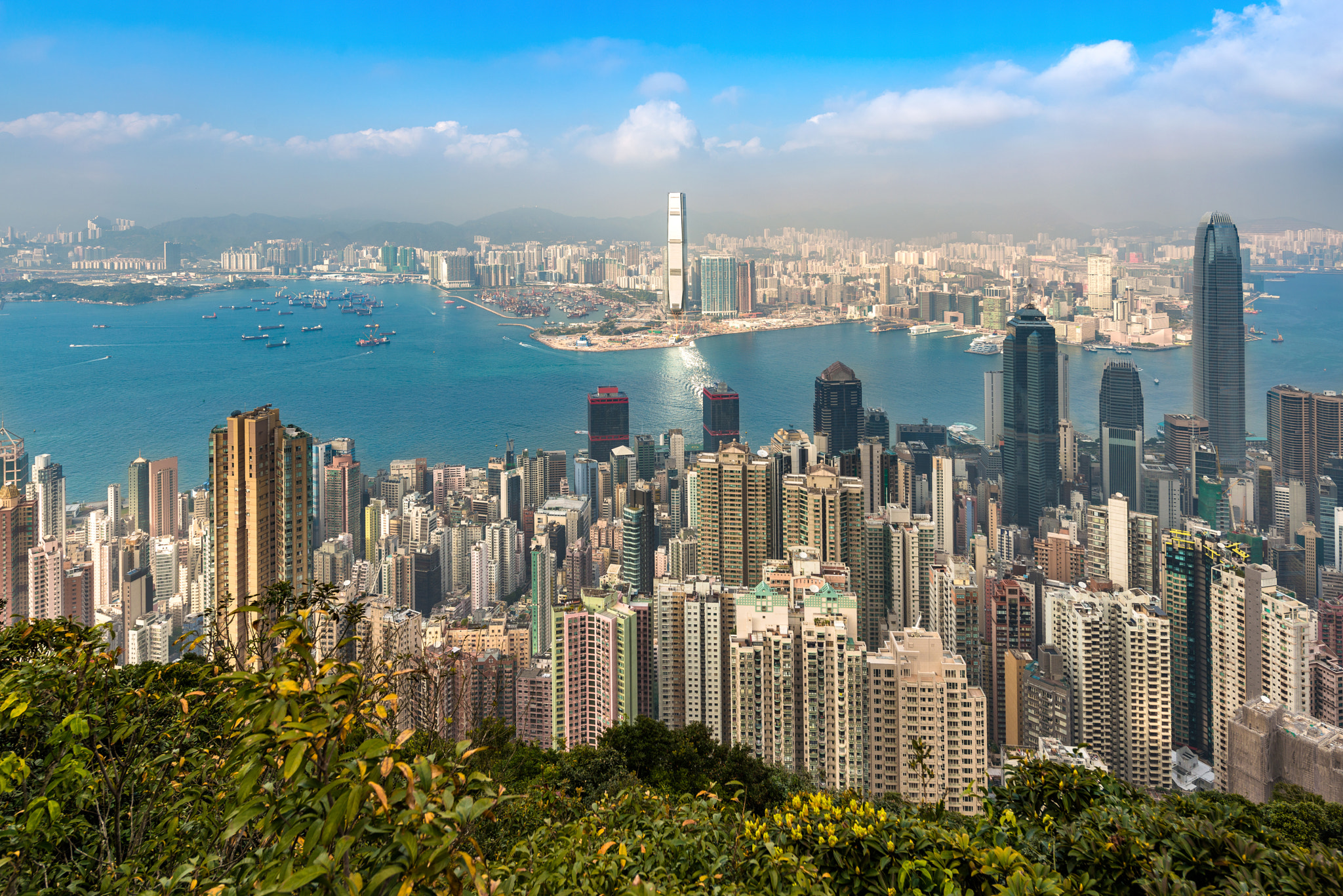 Nikon AF-S Nikkor 14-24mm F2.8G ED sample photo. Victoria peak photography