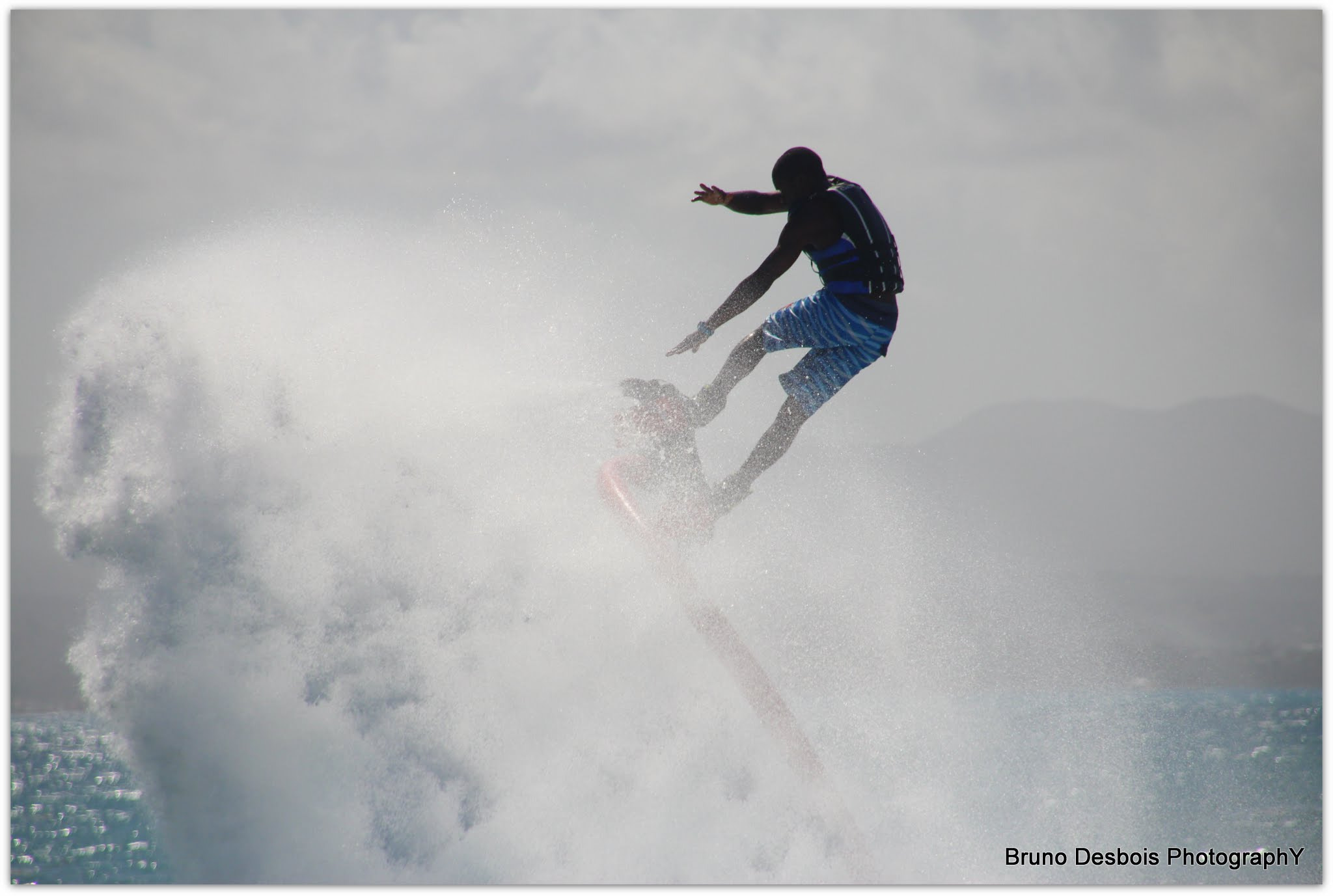 Canon EOS 600D (Rebel EOS T3i / EOS Kiss X5) sample photo. Flyboard photography
