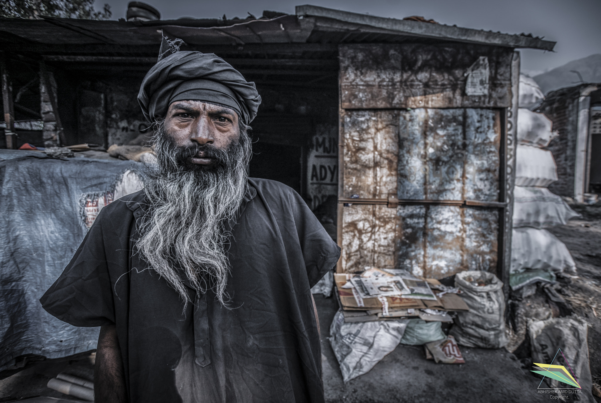 Sony a7S II + Canon EF 16-35mm F2.8L II USM sample photo. A strange meeting photography