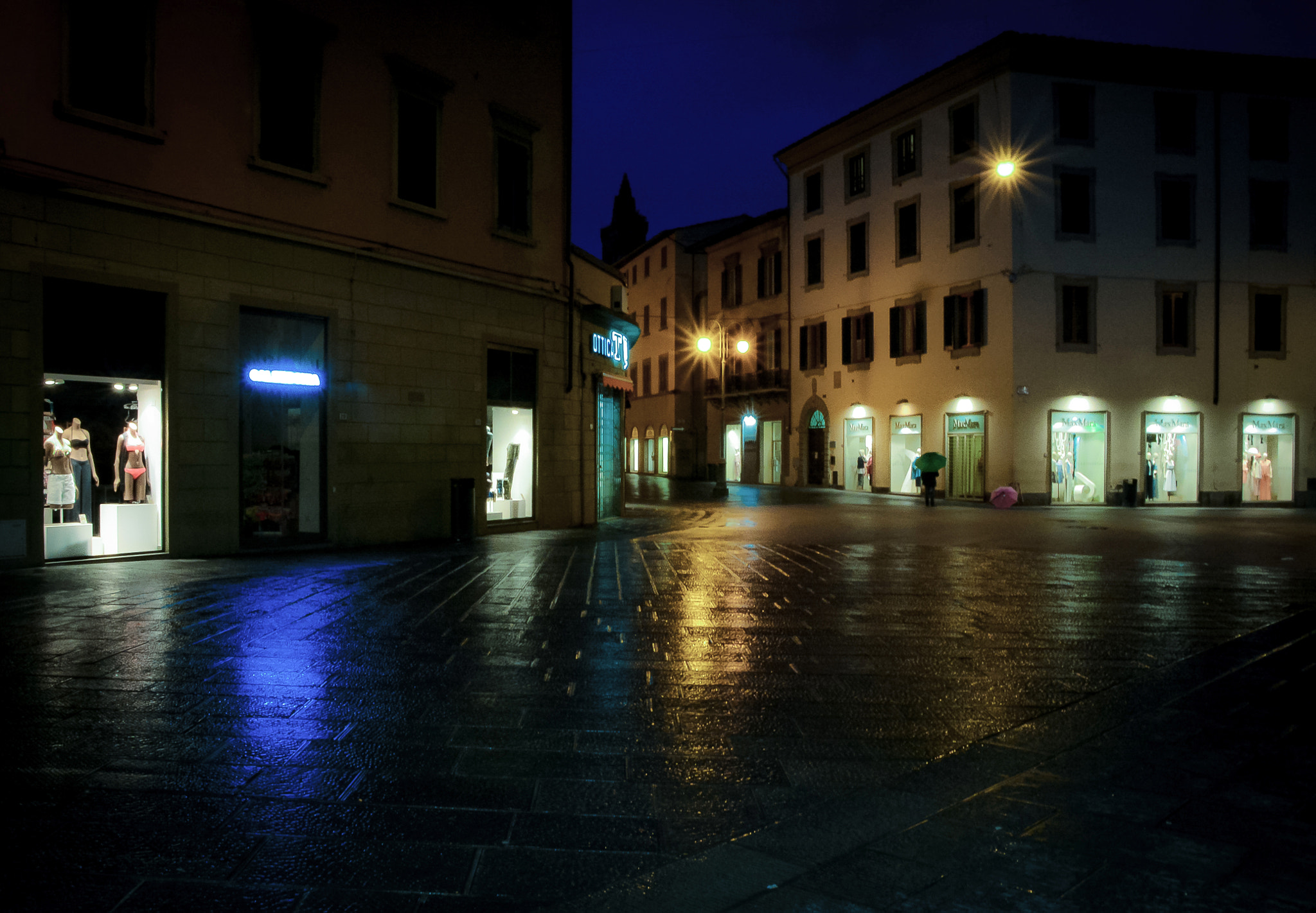 Sigma 17-70mm F2.8-4 DC Macro OS HSM | C sample photo. Ps photography
