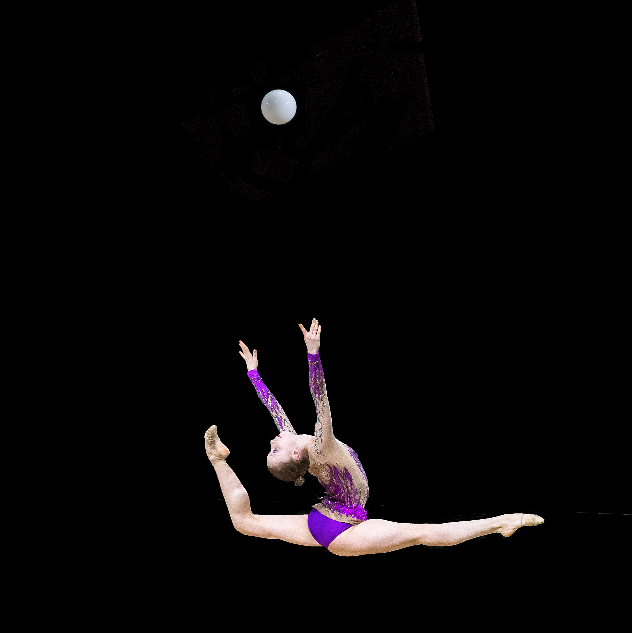 Nikon AF-S Nikkor 70-200mm F2.8G ED VR II sample photo. Ballon photography