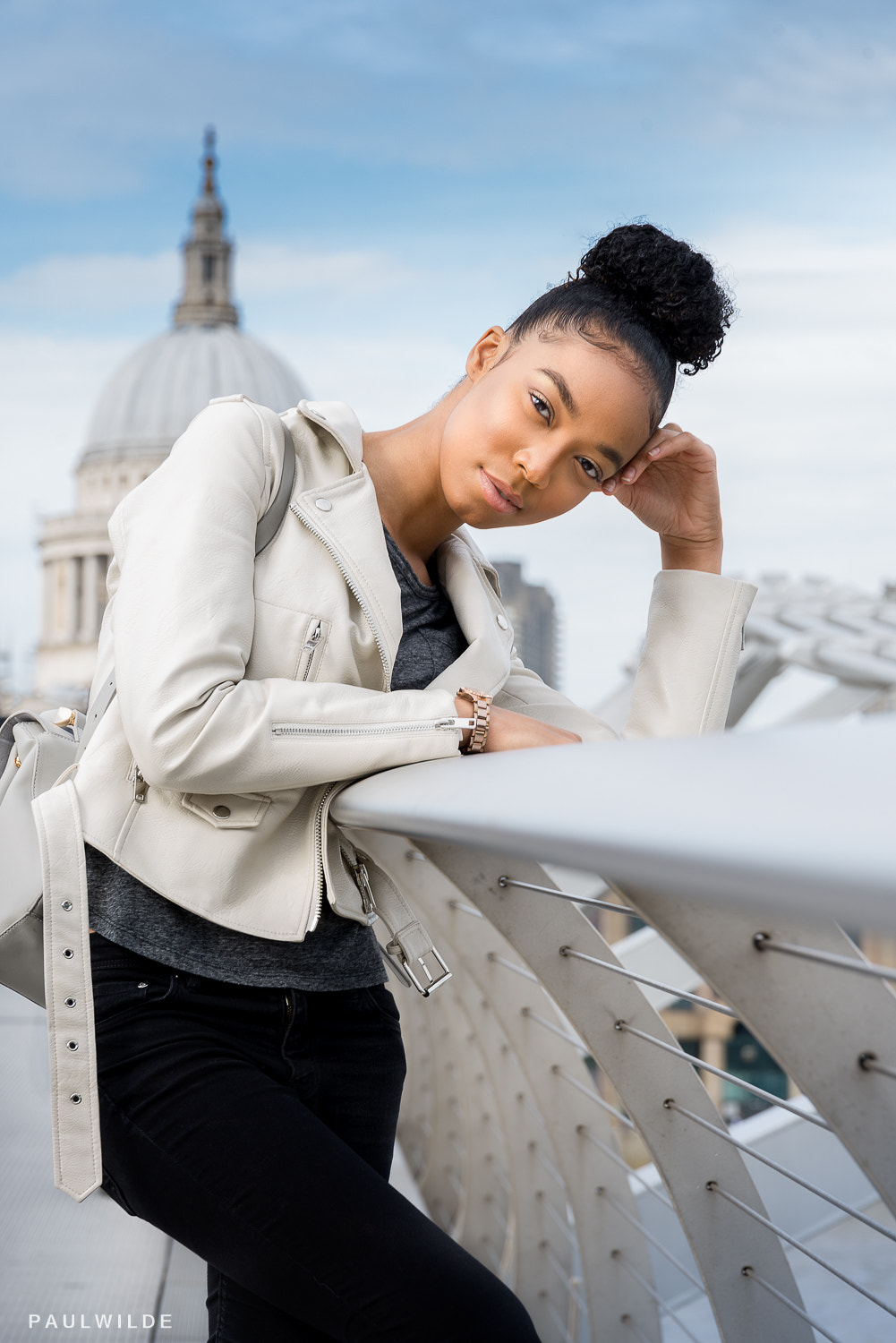 Nikon D600 sample photo. Savannah - millennium bridge photography