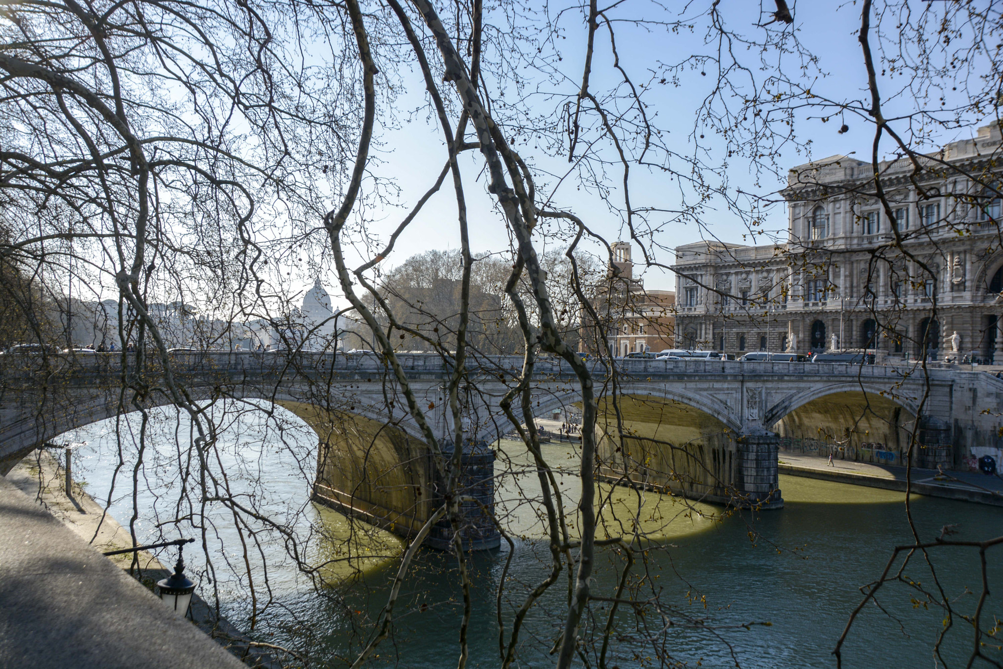 Nikon D7100 + Sigma 18-250mm F3.5-6.3 DC Macro OS HSM sample photo. Italy -tiber photography