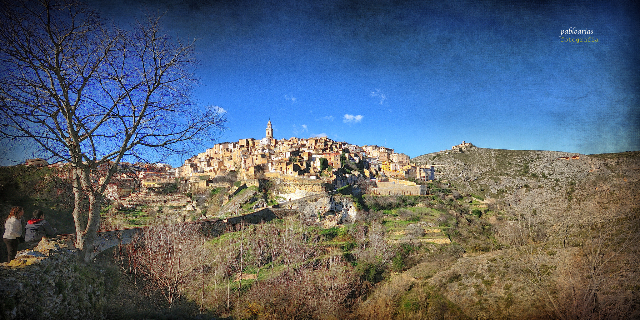 Nikon D300 + Sigma 10-20mm F4-5.6 EX DC HSM sample photo. Un pueblo con encanto photography