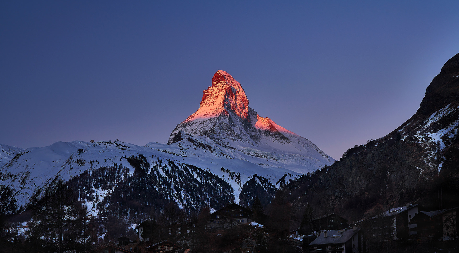Canon EF 24-70mm F2.8L USM sample photo. Sunrise at the matterhorn photography